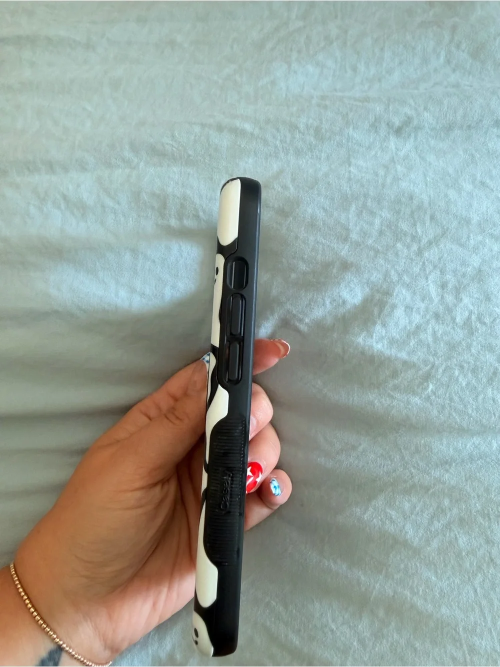Ghost Pattern Phone Case with Built-In Ring Grip — Black & White